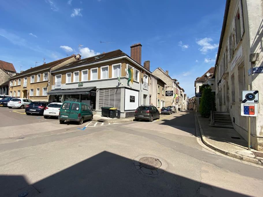 La Belle Cuvee - Plein Centre-Ville Chablis Exterior foto